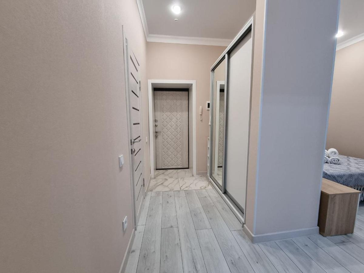 Appartement 1 Комнатная Рядом C Expo, Mega Silk Way à Astana Extérieur photo